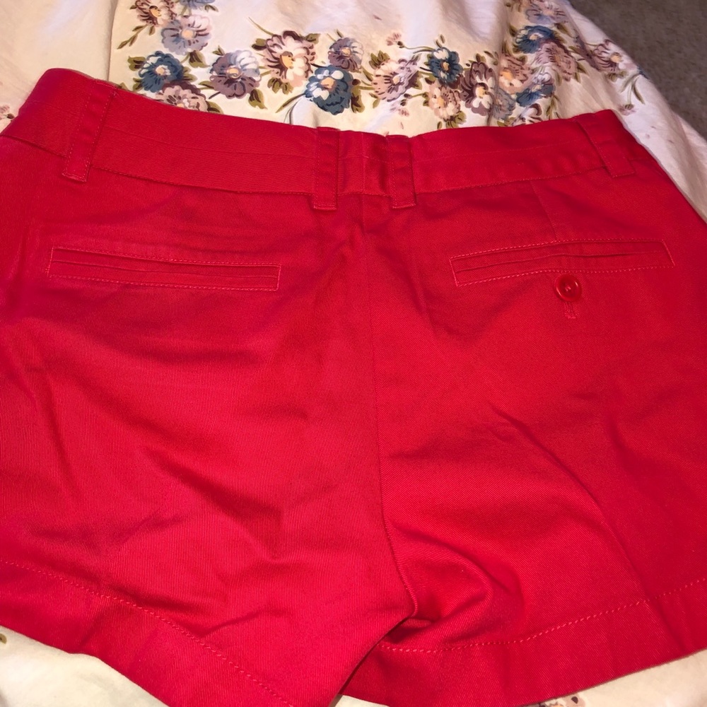 Shorts - Picture 2 of 3